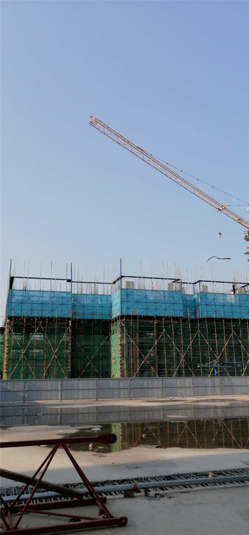 中科富海永州项目全钢型爬架进场进展